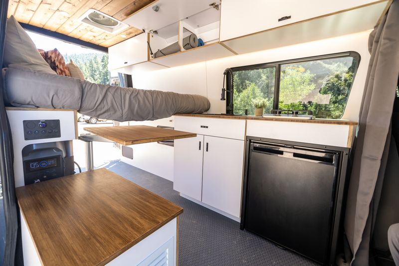 Picture 3/11 of a 2018 Mercedes Sprinter for sale in Fort Lupton, Colorado