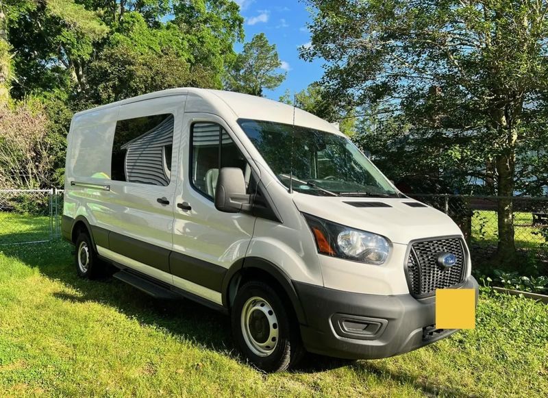 Picture 4/7 of a 2022 Ford Transit  for sale in Castle Hayne, North Carolina