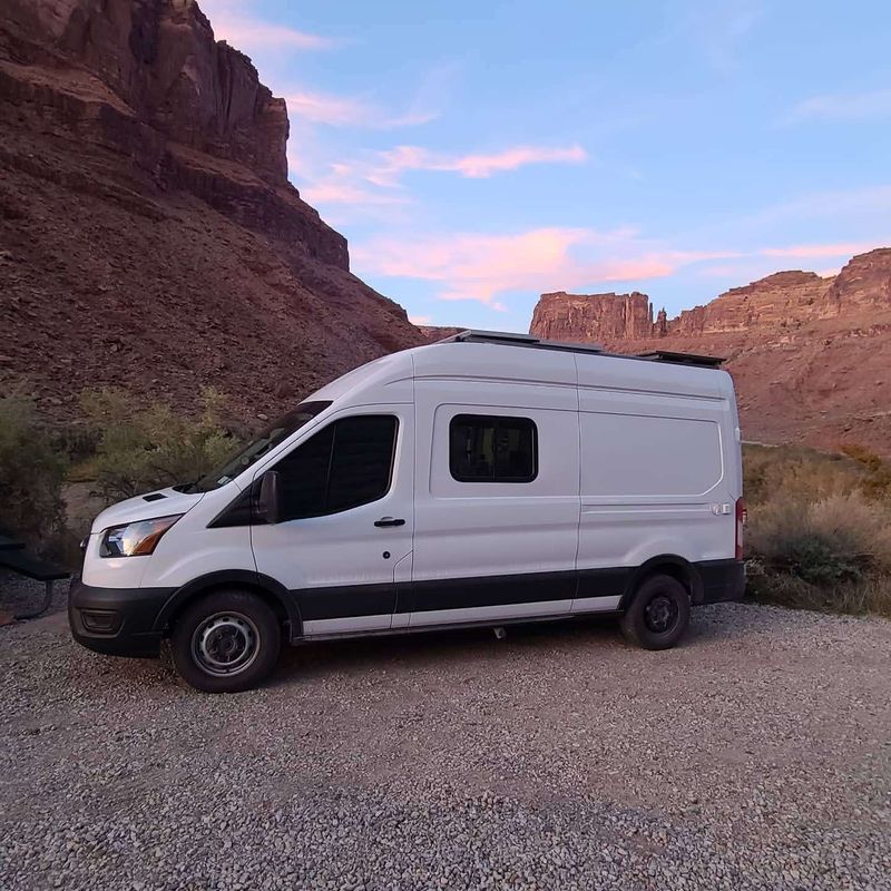 Picture 1/23 of a 2021 Ford Transit 250 High Roof for sale in Port Hueneme, California