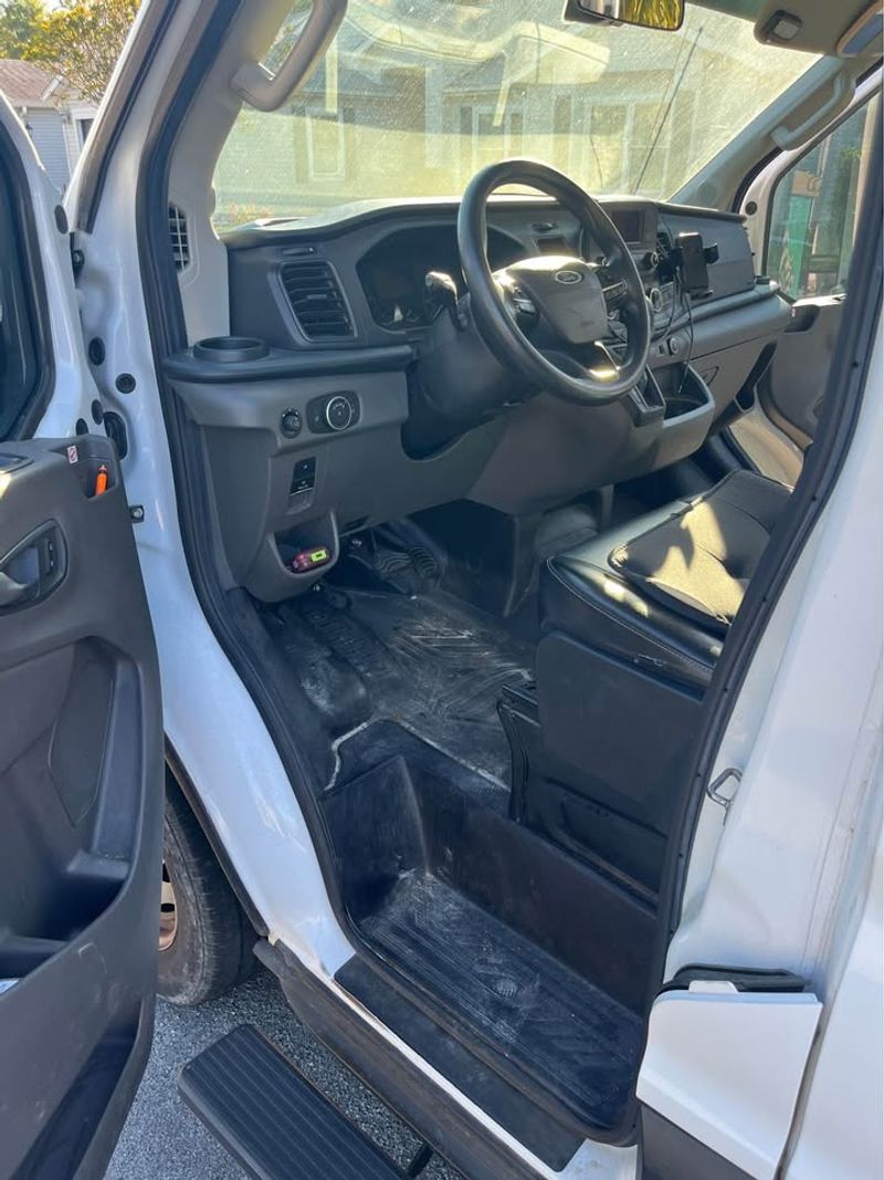 Picture 5/19 of a 2021 FORD TRANSIT 250, RWB CAMPER VAN for sale in Leesburg, Florida