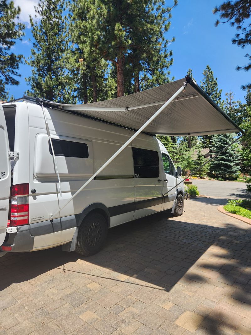 Picture 3/11 of a 2018 Mercedes Sprinter LOADED Prof. Build Ext. 170″ for sale in Reno, Nevada