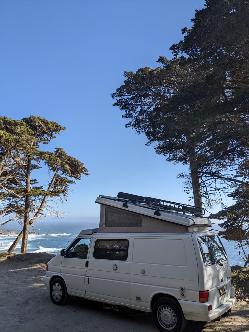 Picture 4/9 of a 1997 Volkswagen Winnebago Eurovan for sale in Oakland, California