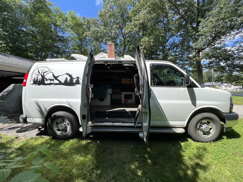 Picture 1/26 of a 2018 Chevrolet Express 2500 Campervan for sale in Killington, Vermont