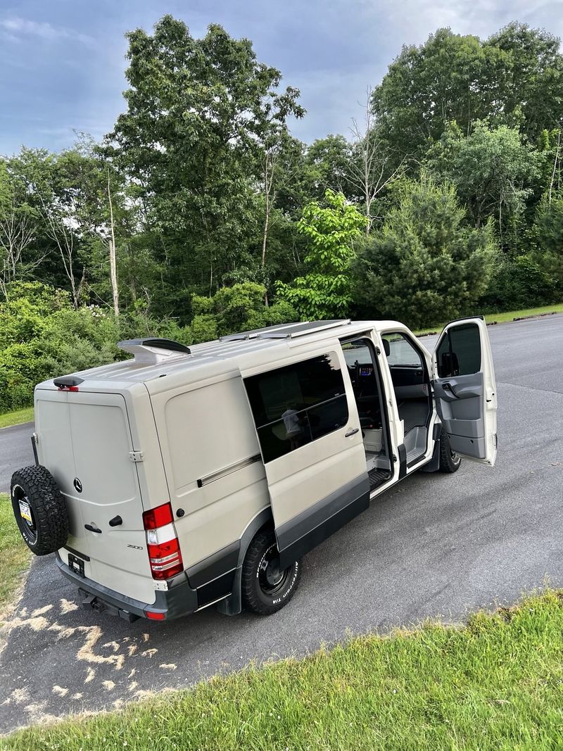 Picture 4/24 of a 2018 Mercedes Sprinter 144 WB V6 RWD **Make Offer** for sale in Kingston, Pennsylvania