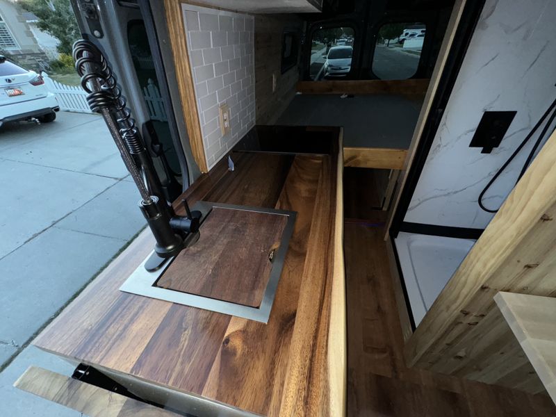 Picture 4/25 of a 2022 Mercedes-Benz sprinter 2500 for sale in Midvale, Utah