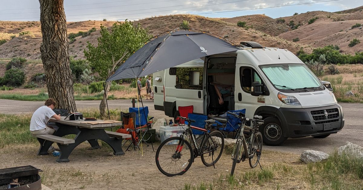 Camper Van For Sale 2017 Promaster 2500 159"wb High roof Sleeps and b