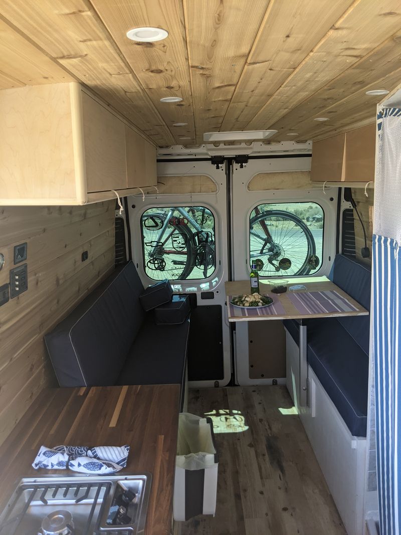 Picture 5/18 of a RAM Promaster 2500 off-grid with Starlink Internet for sale in Culver City, California