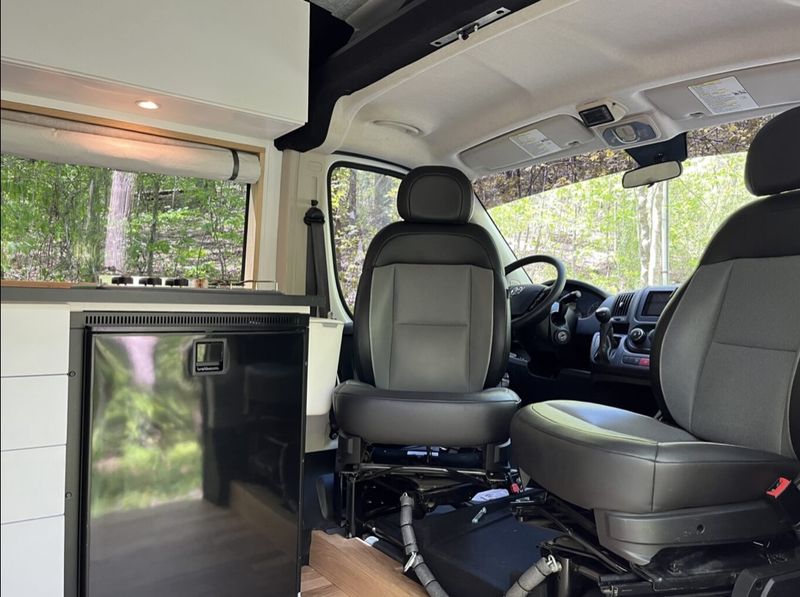 Picture 5/14 of a 2016 Ram Promaster 2500 off-grid for sale in Augusta, Georgia