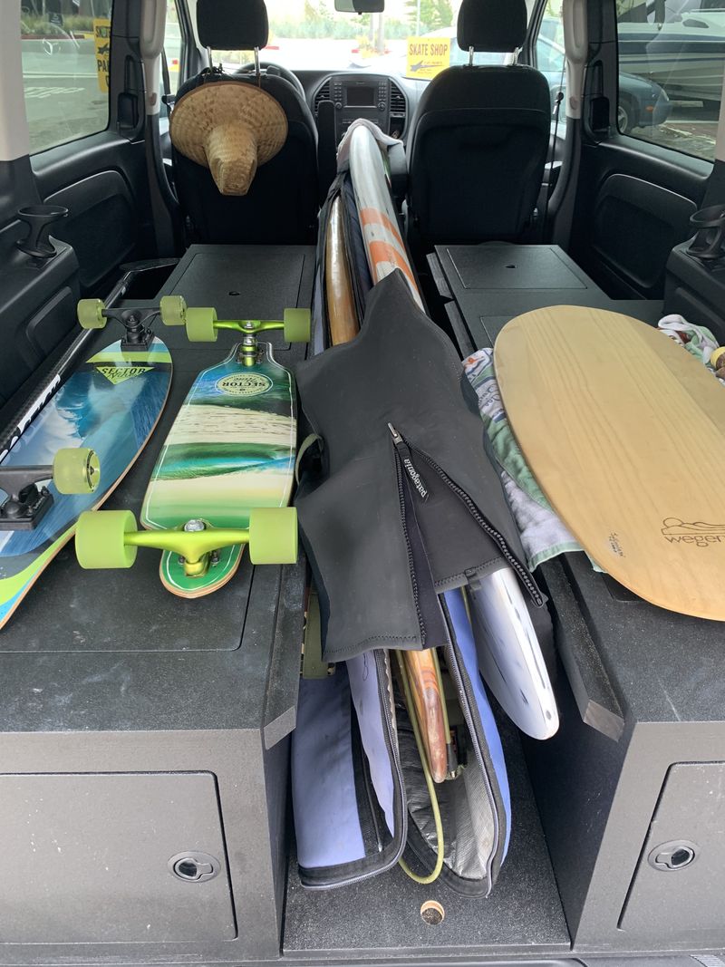 Picture 5/9 of a 2017 Metris Surf/Camp/Passenger Van for sale in Ventura, California