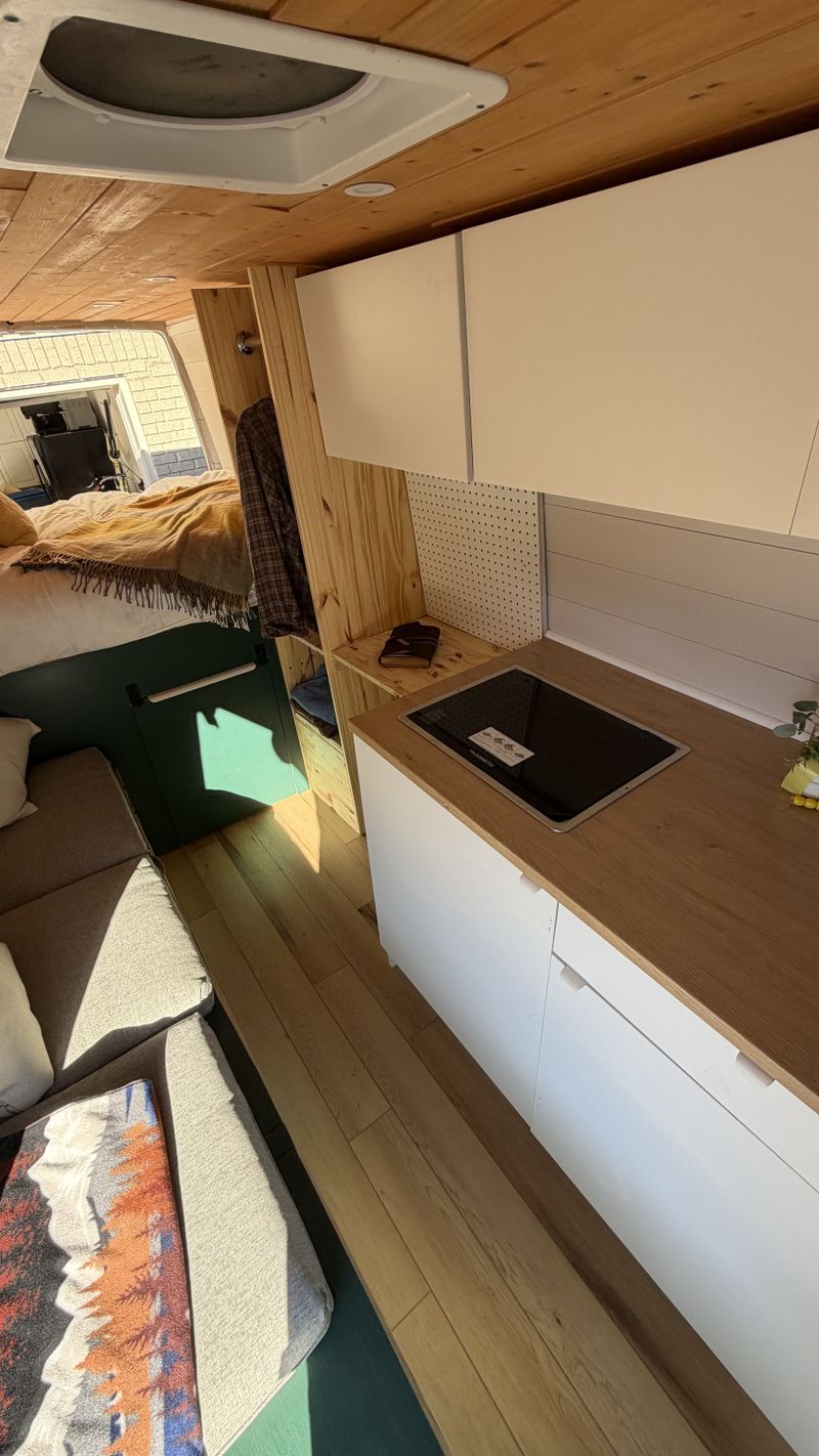 Picture 5/14 of a 2006 dodge sprinter van for sale in Woodstock, Georgia