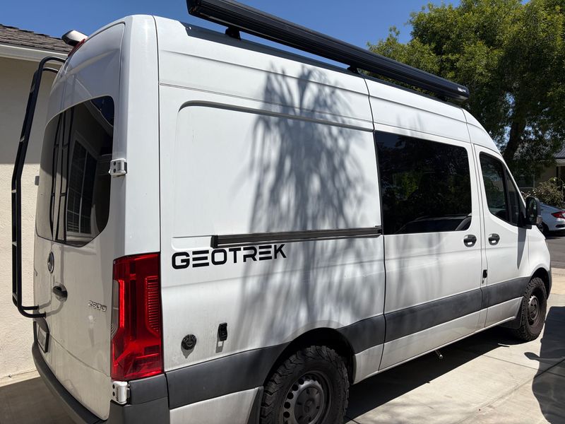 Picture 4/18 of a 2021 Mercedes Sprinter 2500 for sale in Van Nuys, California
