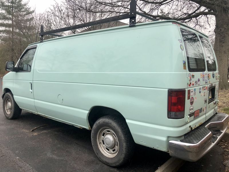 Picture 4/40 of a 2005 Ford E-150 Conversion for sale in Cincinnati, Ohio