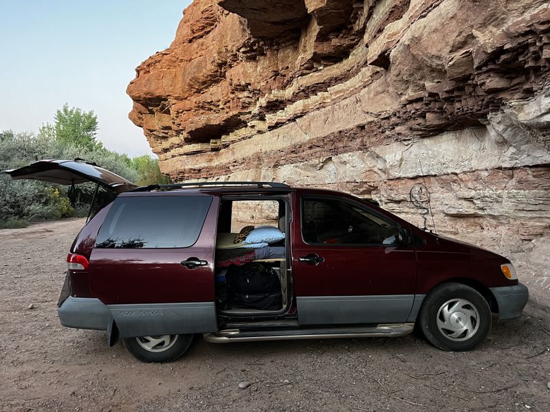 Picture 1/34 of a 2001 5dr Toyota Sienna Van Camper- Partial Conversion for sale in Ashburn, Virginia