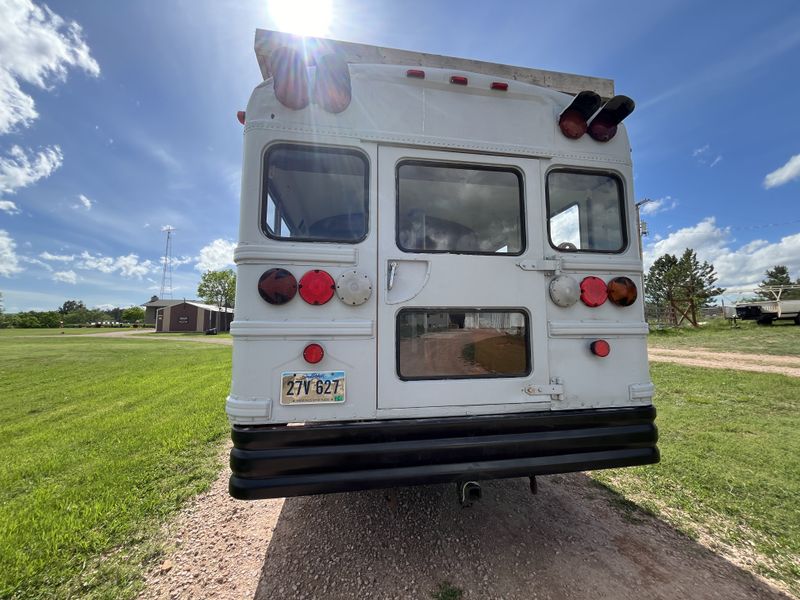 Picture 3/16 of a 1998 Amtran 40 foot Skoolie complete conversion  for sale in Hot Springs, South Dakota