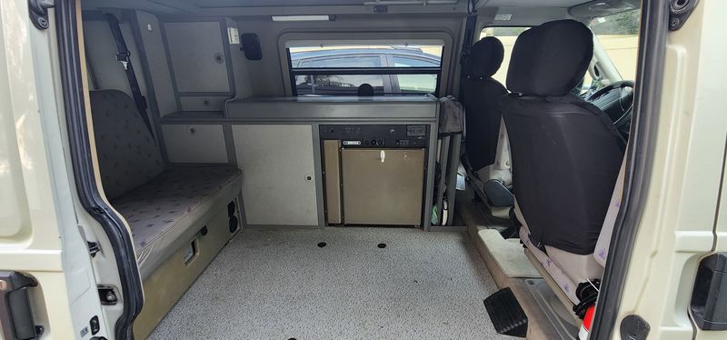 Picture 5/7 of a 1997 Eurovan Camper  for sale in Saint Petersburg, Florida