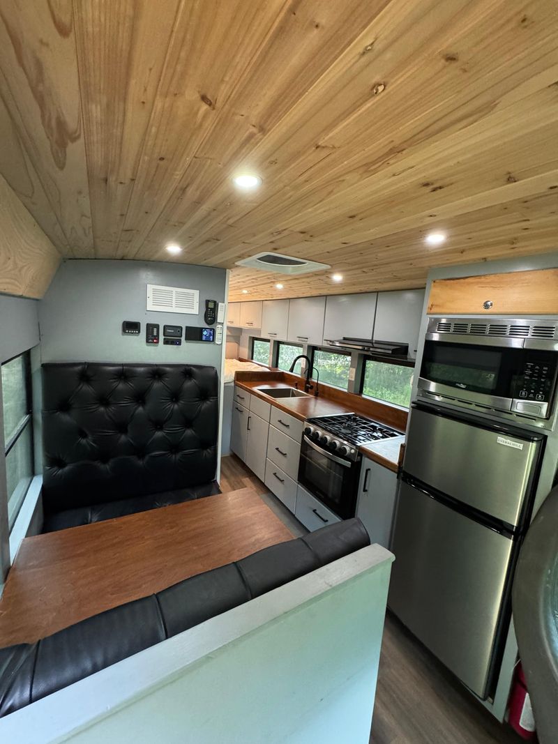 Picture 1/23 of a 2010 Chevy Express 3500 Skoolie for sale in Seabrook, New Hampshire