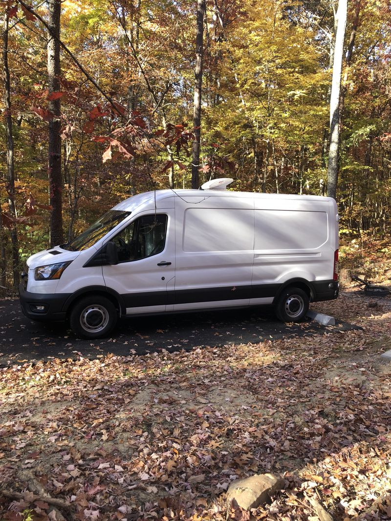 Picture 1/19 of a 2020 Ford Transit 250 Medium Roof 148 for sale in Knoxville, Tennessee