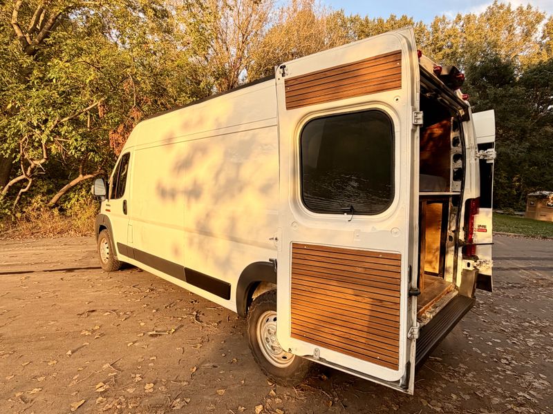 Picture 4/47 of a 2018 Ram Promaster 2500 High Roof | 73k Mile for sale in Saint Paul, Minnesota