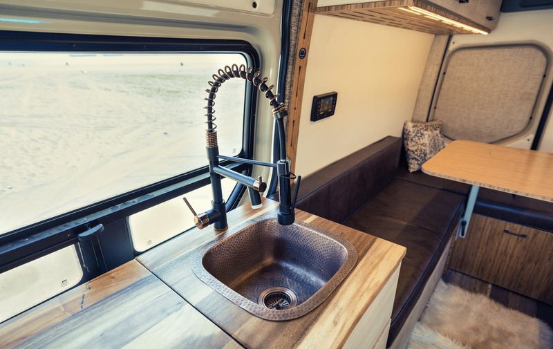 Picture 4/20 of a 4x4 Mercedes Sprinter SV Social - "Vanhalla" for sale in San Diego, California