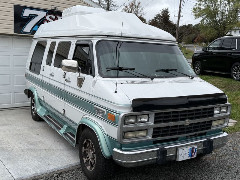 Picture 5/11 of a 1995 Chevrolet G20 Eclipse Conversion Van for sale in Jermyn, Pennsylvania