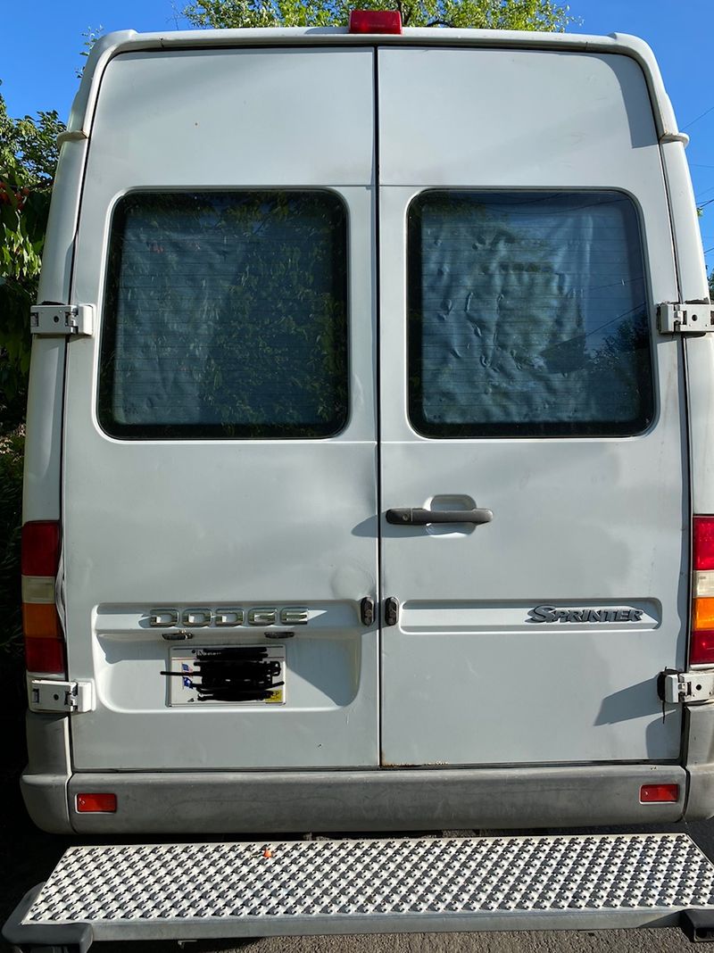 Picture 5/24 of a 2005 Dodge Sprinter 2500 for sale in Portland, Oregon