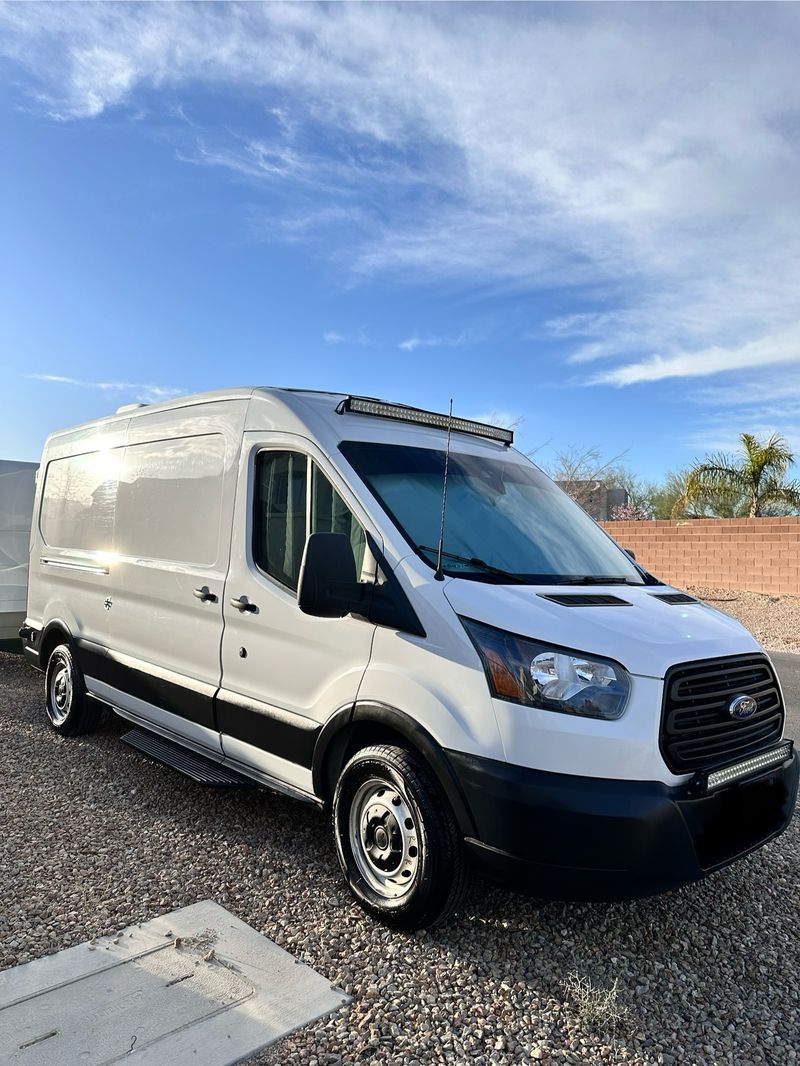 Picture 1/25 of a 2019 Ford Transit-250 Mid for sale in Las Vegas, Nevada