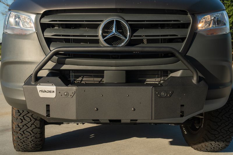 Picture 4/27 of a 4 Seasons Sleeps 4 Luxury Adventure Van | Chino 2026 Model for sale in Denver, Colorado