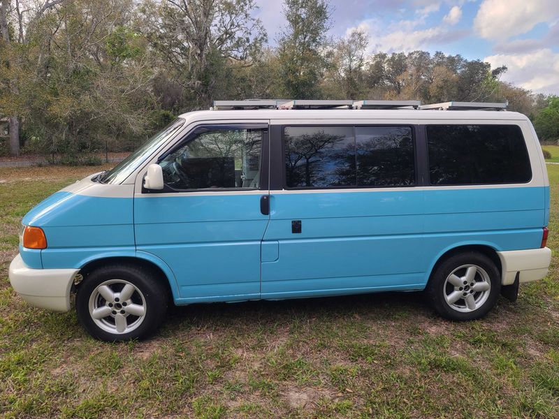 Picture 3/19 of a 2001 VW Eurovan 'Off Grid' custom camper for sale in Apopka, Florida