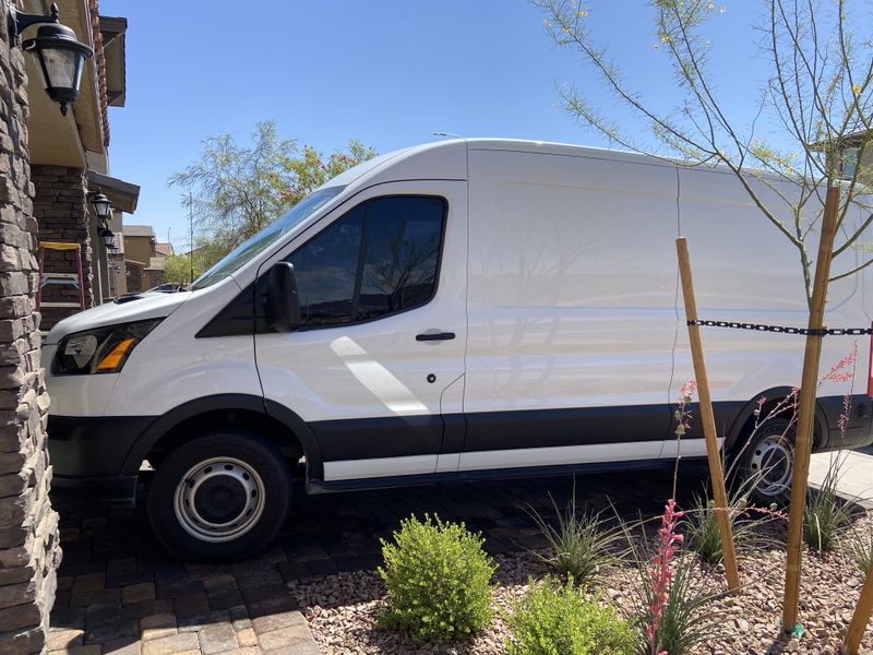 Picture 2/20 of a 2019 Ford Transit Medium Roof for sale in Henderson, Nevada