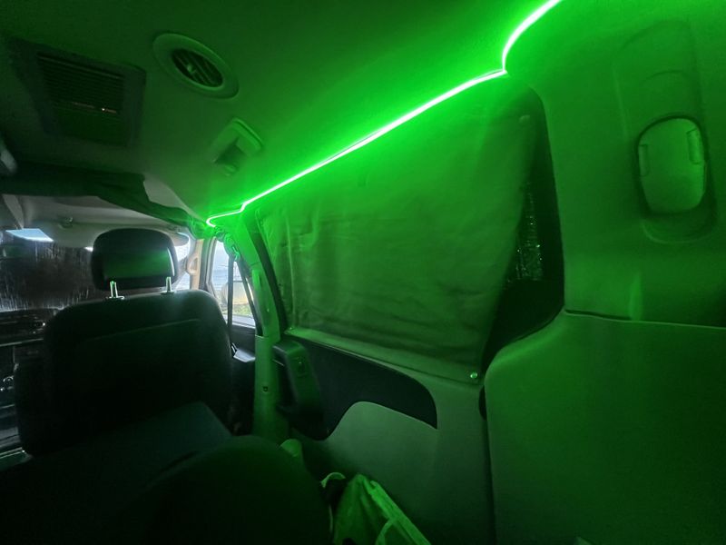 Picture 5/14 of a 2012 Dodge Mini Rv JUCY VAN for sale in Malibu, California