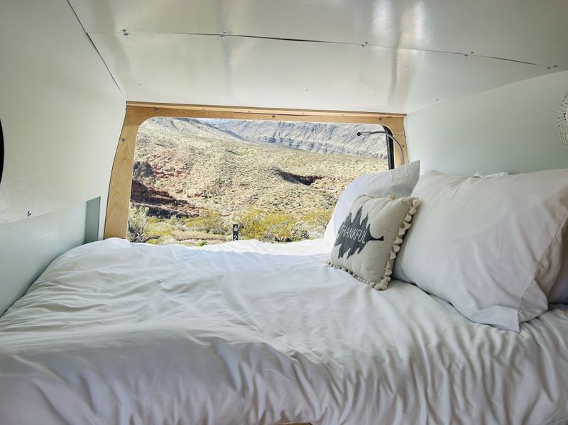 Picture 4/19 of a Off-Grid Mercedes Sprinter Van – Solar and Diesel Heater for sale in Pasadena, California