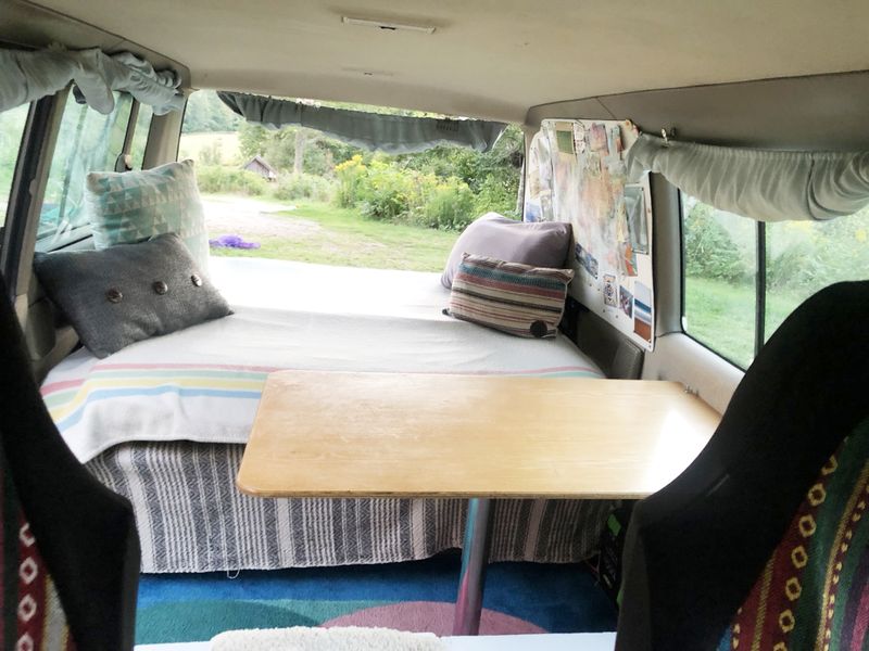 Picture 5/33 of a 1994 VW Eurovan / Custom Camper for sale in Damariscotta, Maine