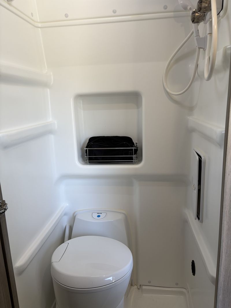 Picture 5/20 of a 2023 Winnebago Solis 59P NPF - A/C & Low Miles for sale in Helena, Alabama