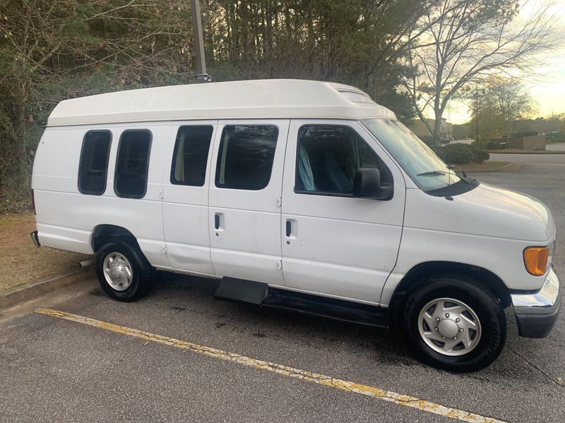 Picture 1/9 of a 2007 Ford Econoline Van  for sale in Newnan, Georgia