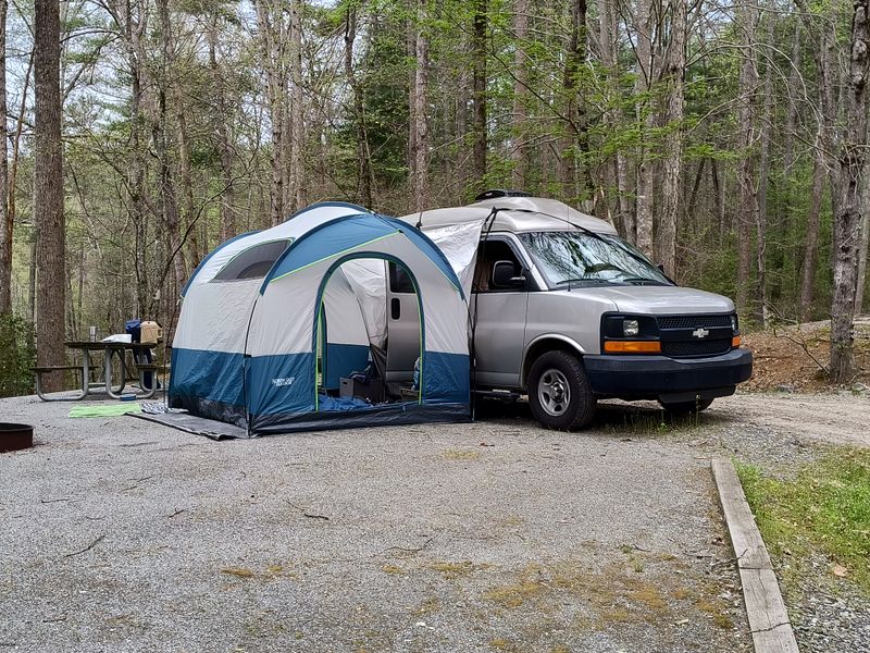 Picture 3/16 of a 2008 Hi-Top Chevy Express for sale in Todd, North Carolina