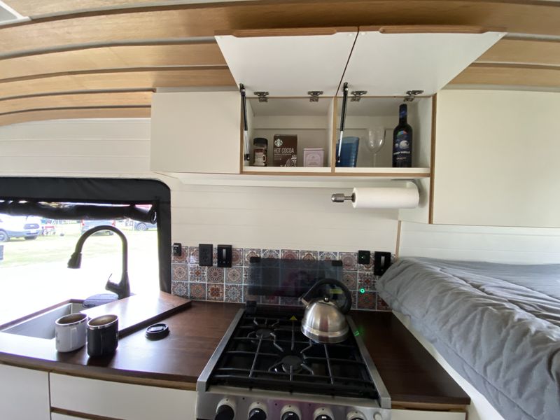Picture 3/20 of a Winter Adventure Van Heated and Insulated! for sale in Seattle, Washington