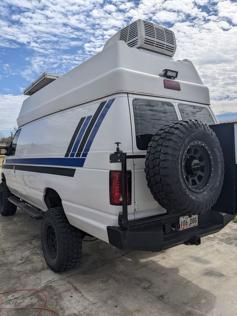 Picture 2/24 of a 2003 Ford E-350 7.3 Diesel 4x4 for sale in Church Point, Louisiana