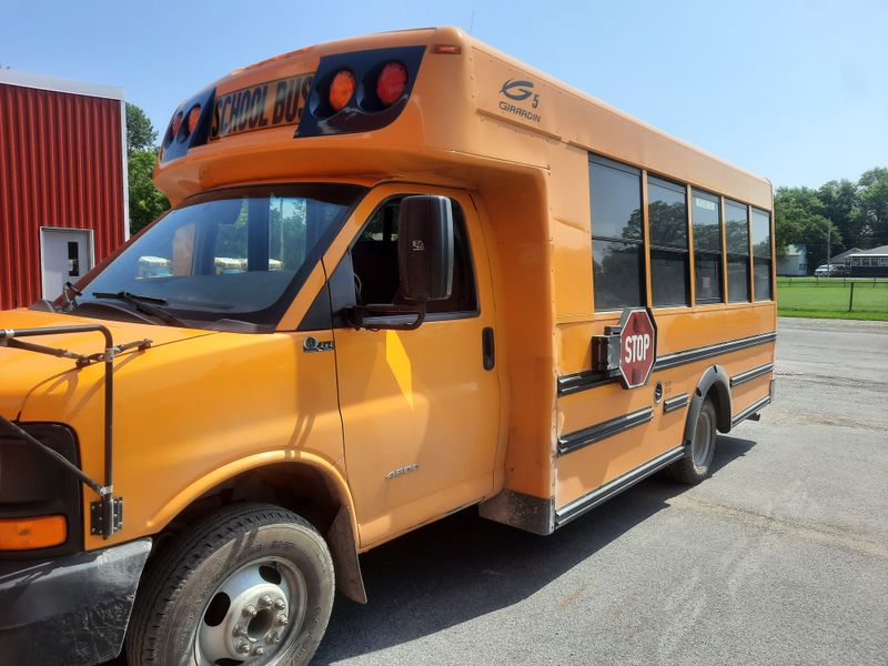 Picture 2/9 of a 4x4 Skoolie Ready for Conversion for sale in San Diego, California