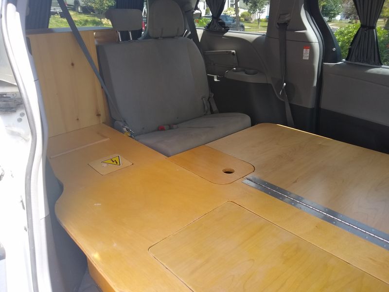 Picture 2/11 of a 2017 Toyota Sienna Custom Conversion for sale in Rutland, Vermont