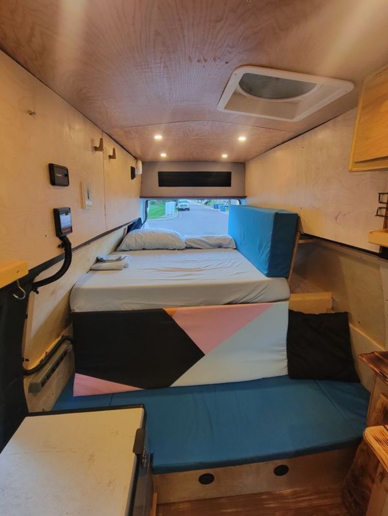 Picture 2/8 of a Ramblin' Rose - 2004 Chevy Express 3500 Camper Van for sale in Broomfield, Colorado