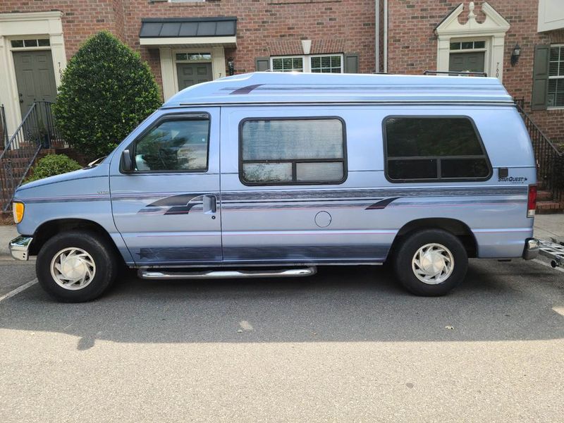 Picture 3/19 of a 1995 Ford e-150 econoline gt starquest camper for sale in Davidson, North Carolina