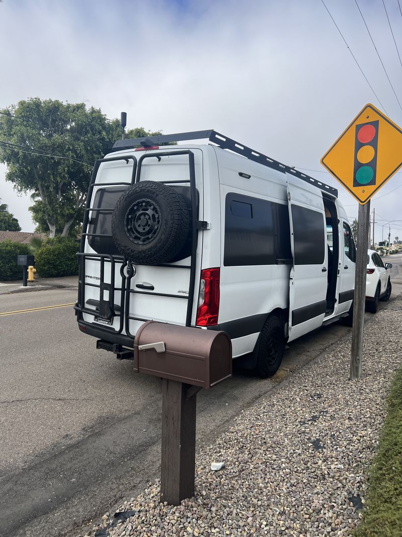 Picture 5/26 of a Mercedes-Benz  SPRINTER . 2WD  for sale in Cardiff By The Sea, California