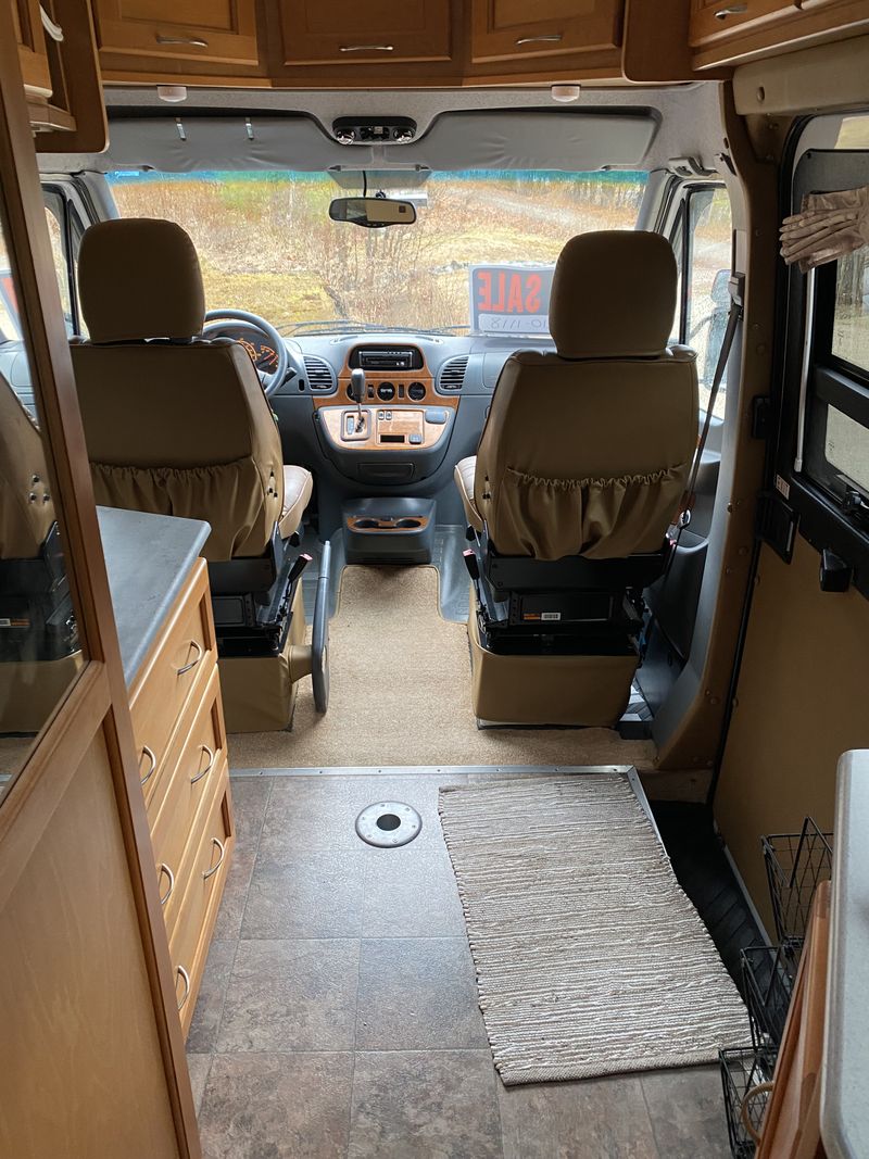 Picture 4/10 of a 2006 Mercedes Great West Vans Sprinter Legend Class B camper for sale in Alfred, Maine