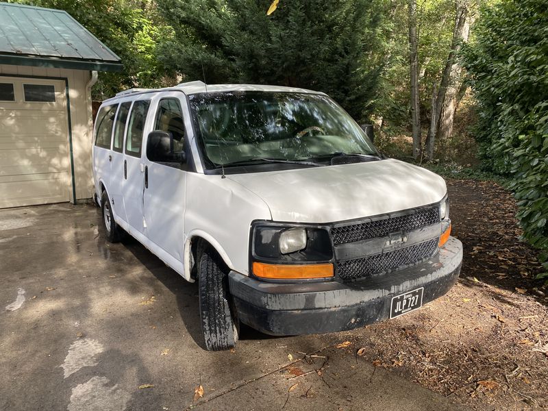 Picture 3/34 of a 2006 Chevy Express Campervan for sale in Talent, Oregon