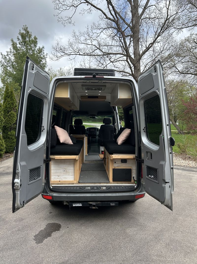 Picture 5/10 of a 2011 Mercedes Sprinter Campervan for sale in Verona, Wisconsin