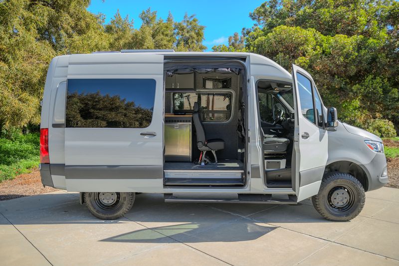 Picture 3/21 of a 2020 Mercedes Sprinter 4x4  for sale in Solana Beach, California