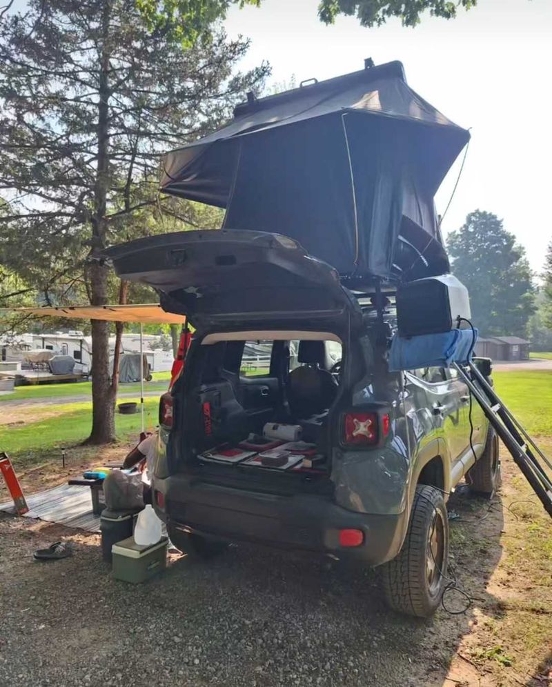 Picture 3/4 of a 2018 Jeep Renegade Camper for sale in La Porte, Indiana