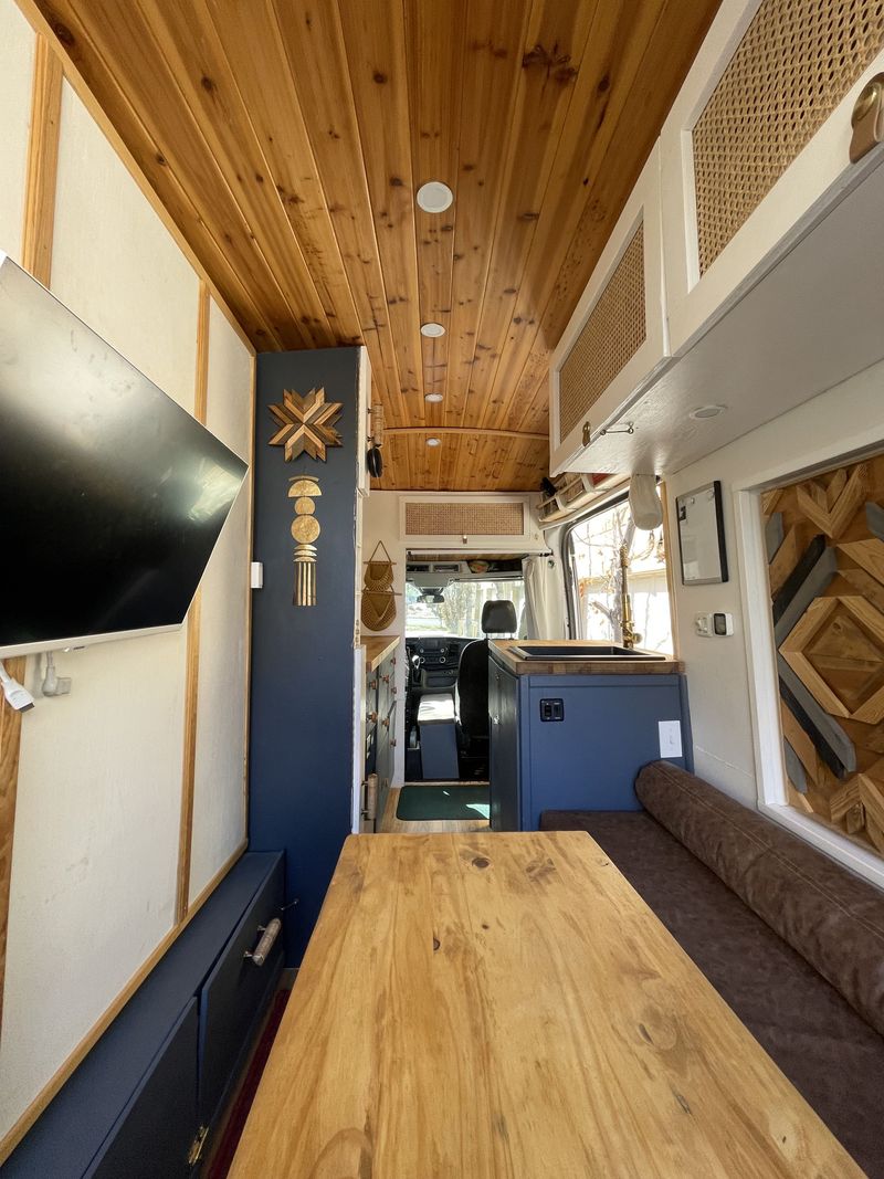 Picture 2/20 of a 2020 Transit High Roof | Murphy Bed & Remote Working Setup for sale in Salt Lake City, Utah