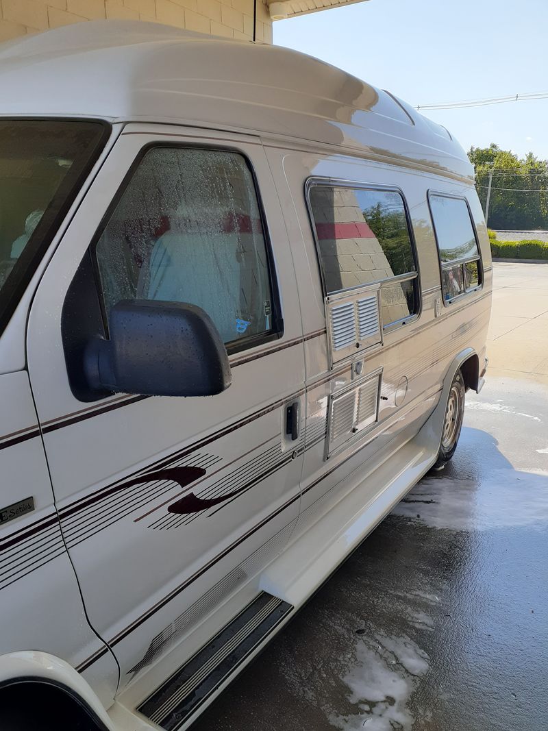 Picture 2/57 of a AWESOME CAMPER VAN FOR SALE ROAD READY RIGHT NOW for sale in Louisville, Kentucky