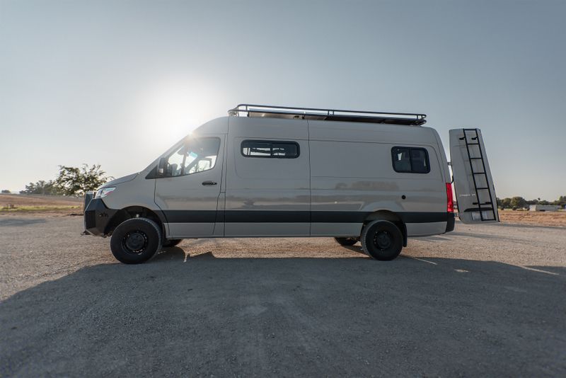 Picture 5/43 of a 2021 Mercedes Sprinter 4x4 170wb for sale in Sedona, Arizona